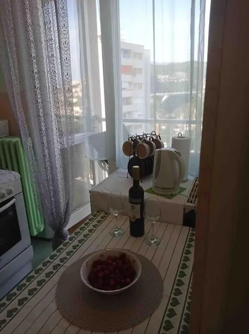 Bright And Charming Studio Apartment 리예카 크로아티아